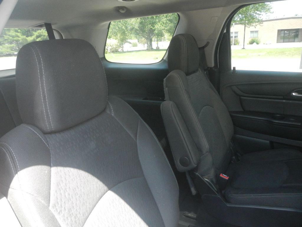 2016 GMC Acadia Image 5