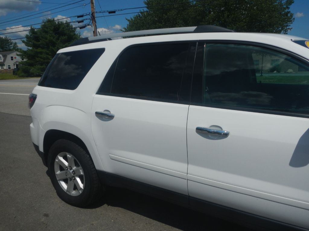 2016 GMC Acadia Image 16
