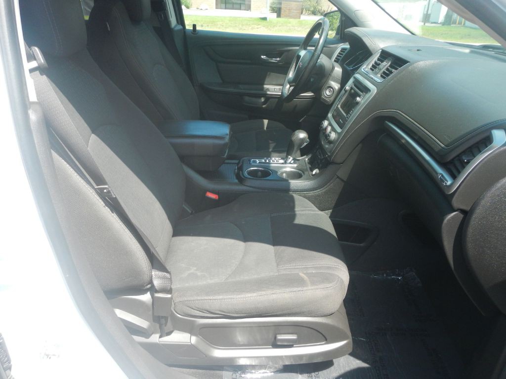 2016 GMC Acadia Image 21