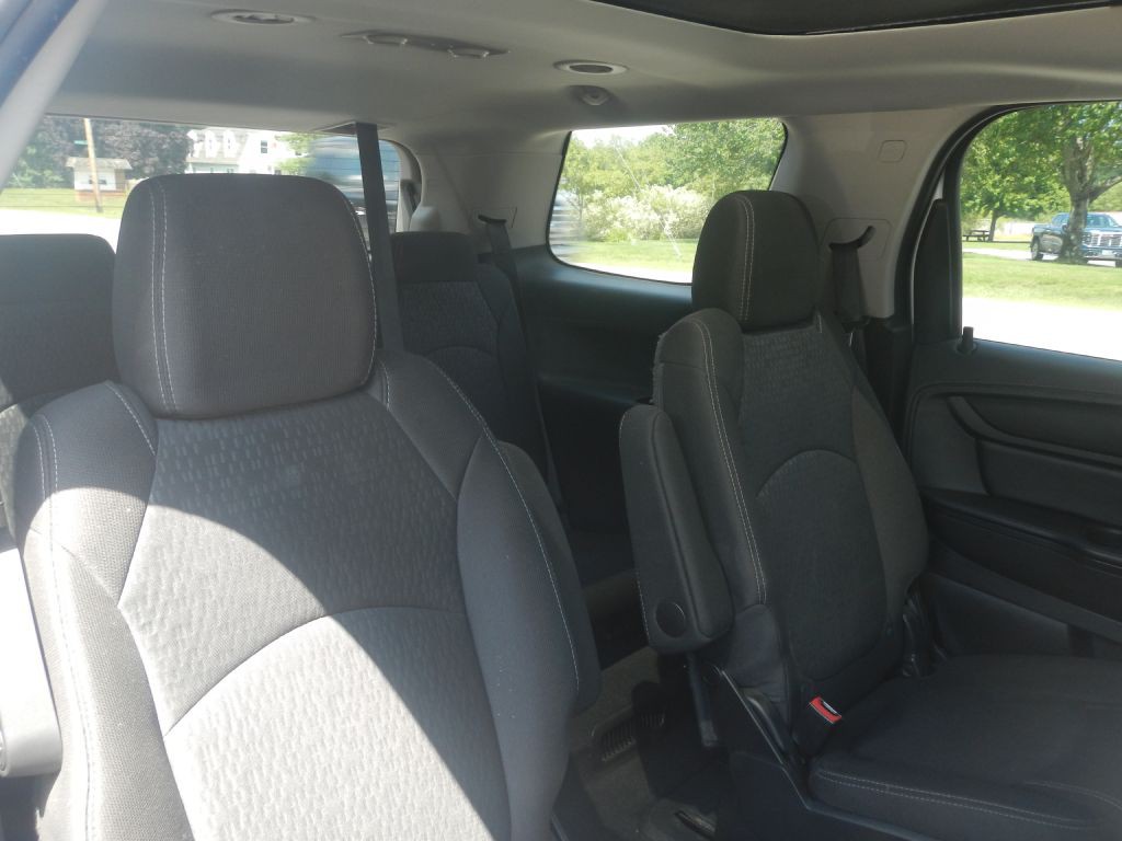 2016 GMC Acadia Image 35