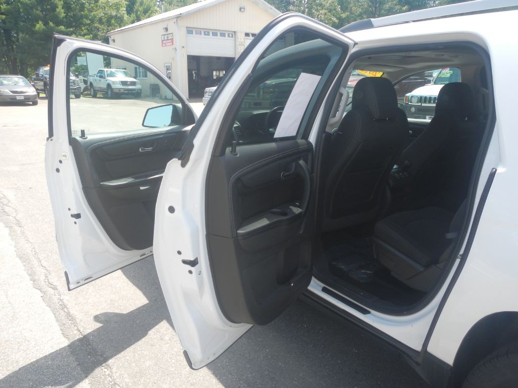 2016 GMC Acadia Image 46