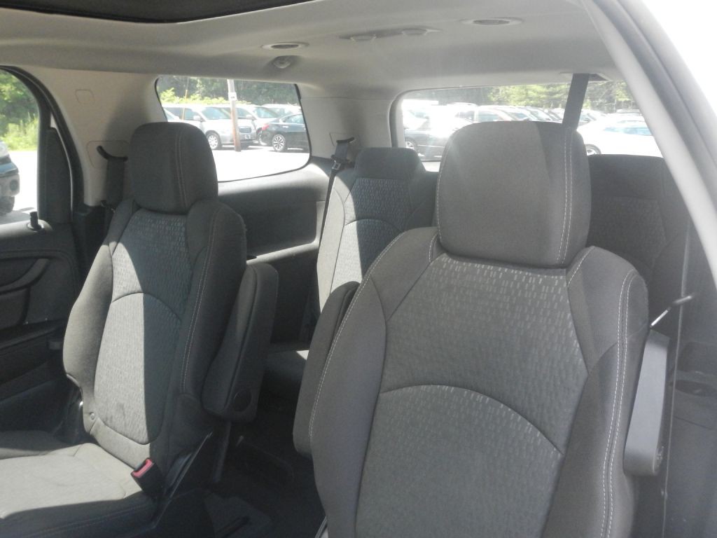 2016 GMC Acadia Image 50
