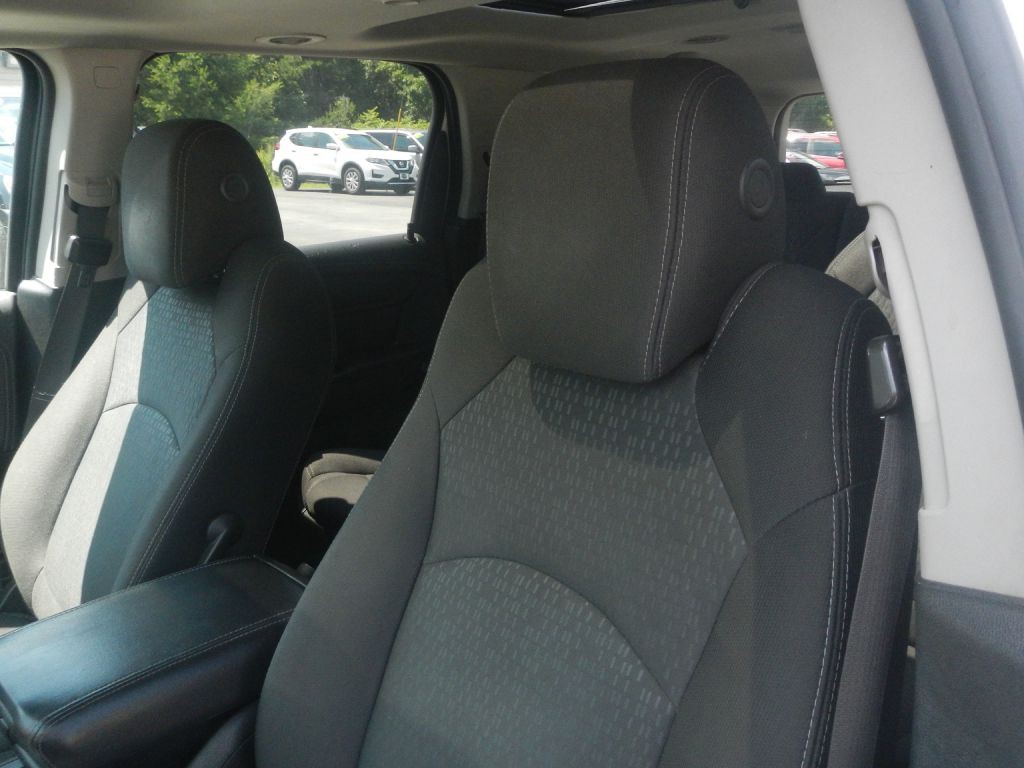 2016 GMC Acadia Image 57