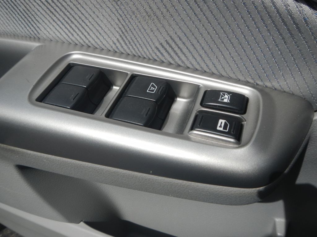 2009 Subaru Forester Image 16