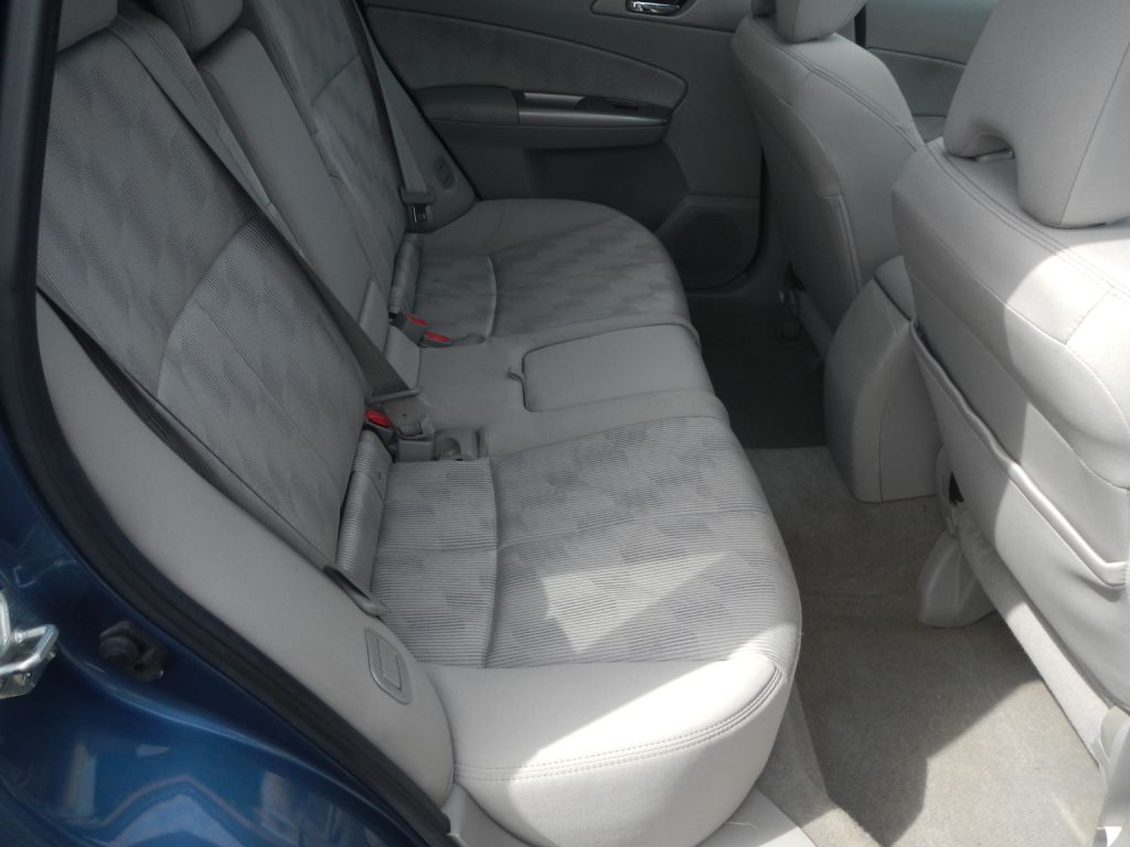2009 Subaru Forester Image 40
