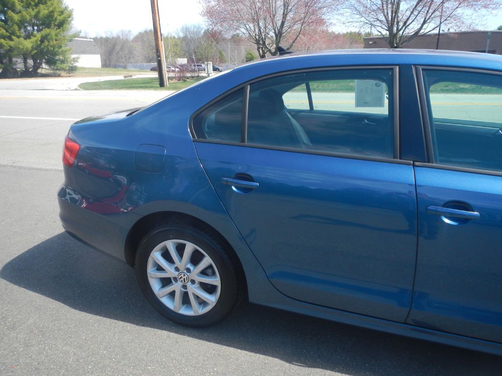 2015 Volkswagen Jetta Image 13