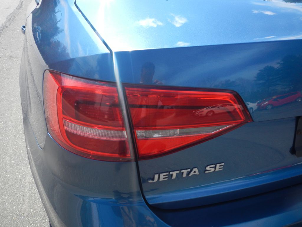 2015 Volkswagen Jetta Image 31