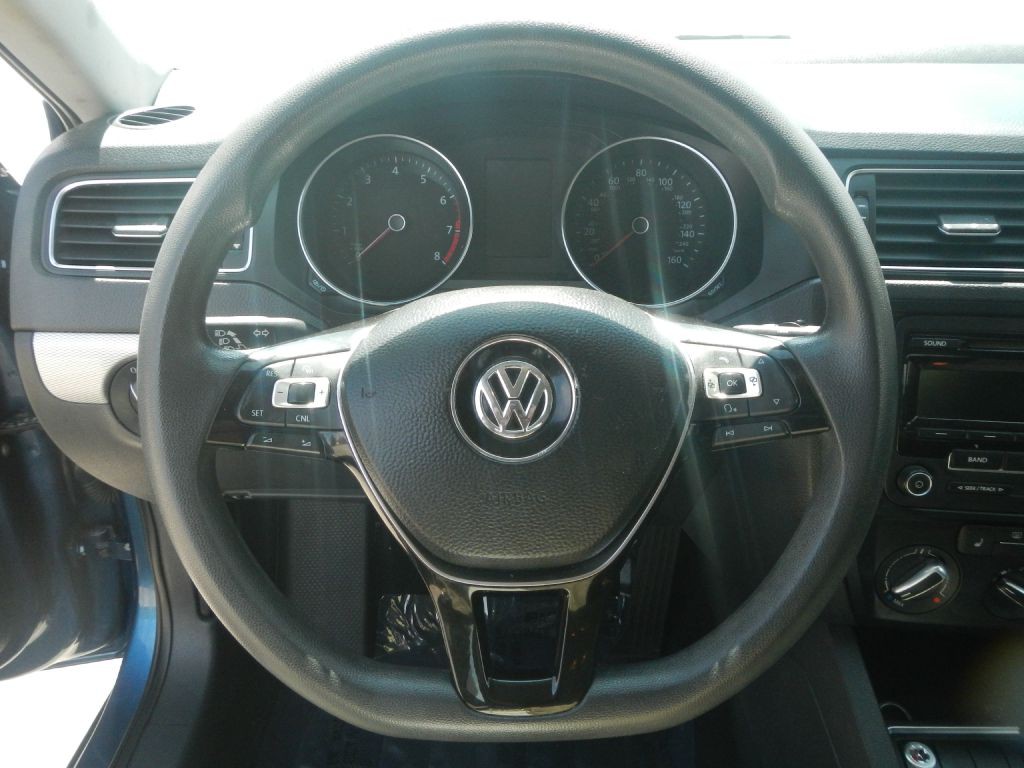 2015 Volkswagen Jetta Image 53