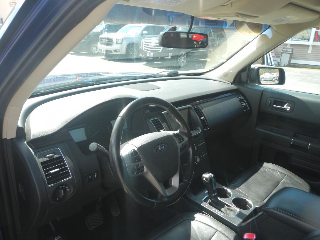 2013 Ford Flex Image 11