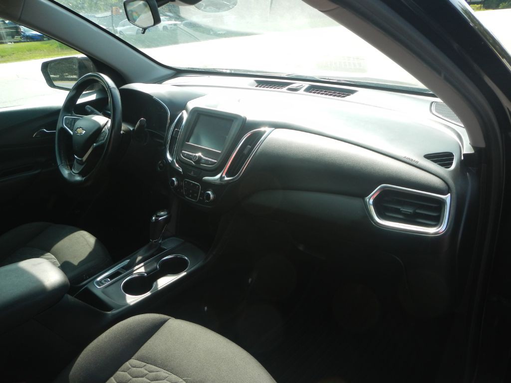 2018 Chevrolet Equinox Image 3