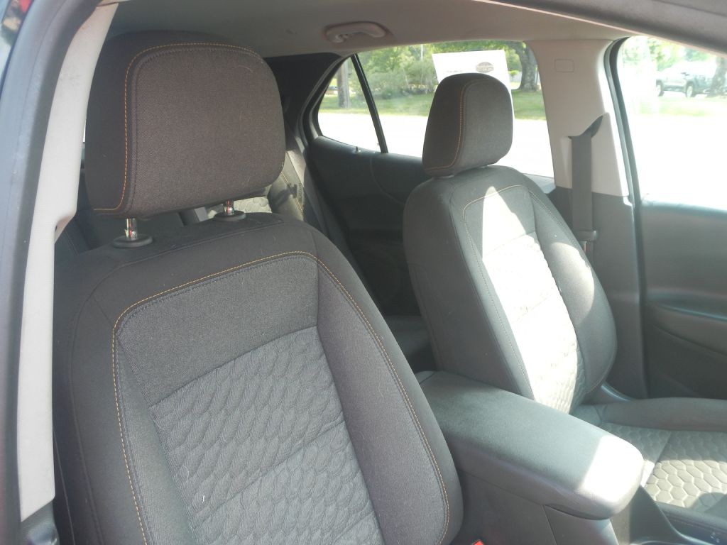 2018 Chevrolet Equinox Image 4