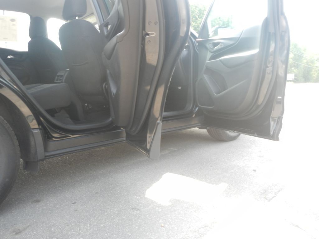 2018 Chevrolet Equinox Image 16