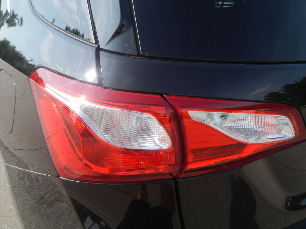 2018 Chevrolet Equinox Image 30