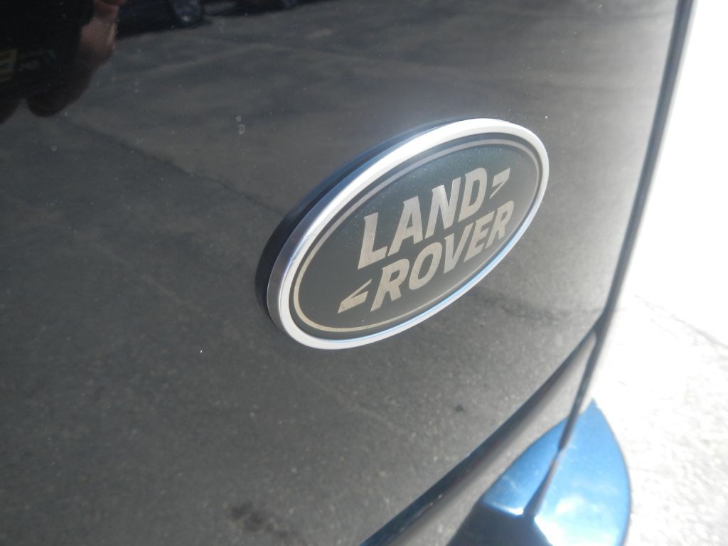 2016 Land Rover Range Rover Image 36