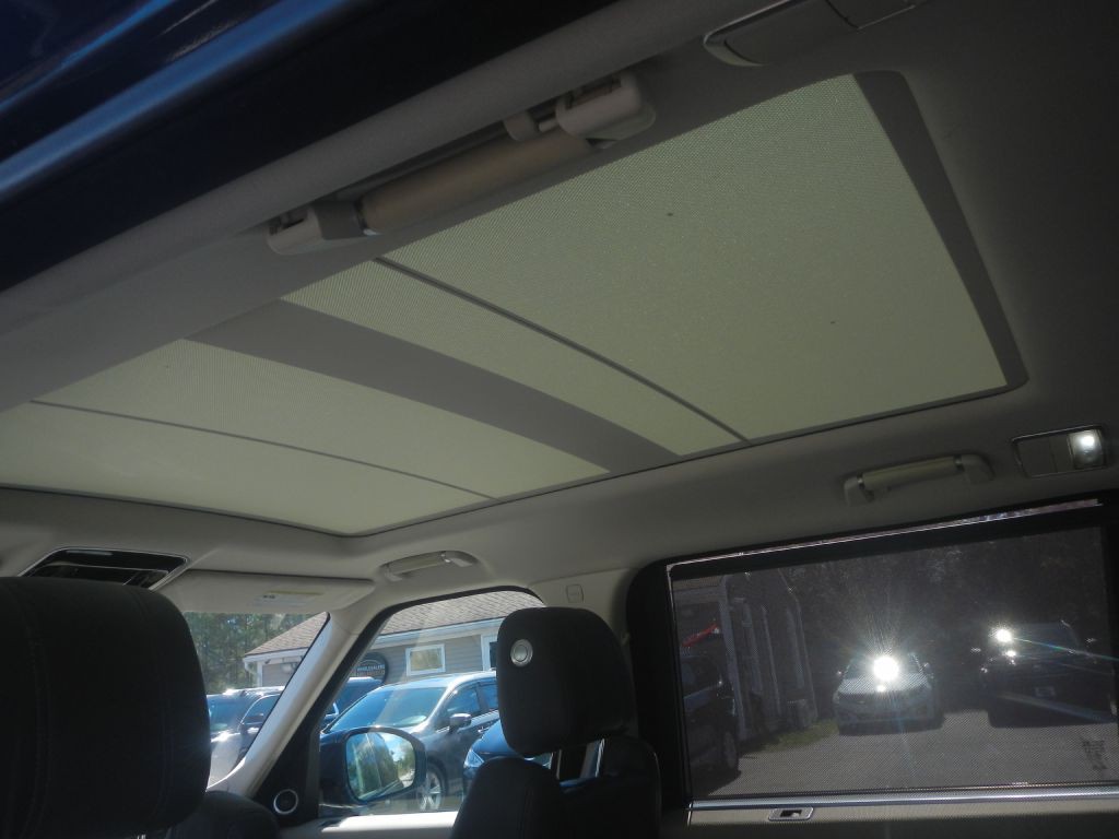 2016 Land Rover Range Rover Image 48