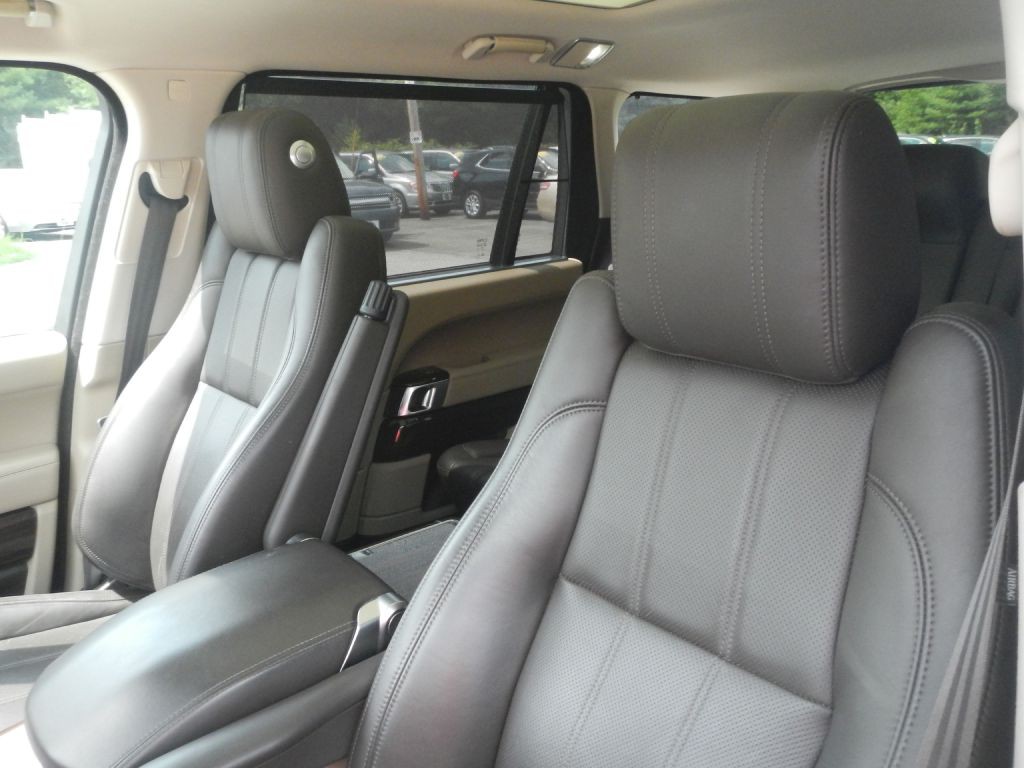 2016 Land Rover Range Rover Image 4