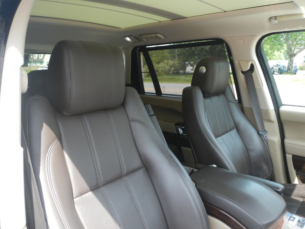 2016 Land Rover Range Rover Image 9