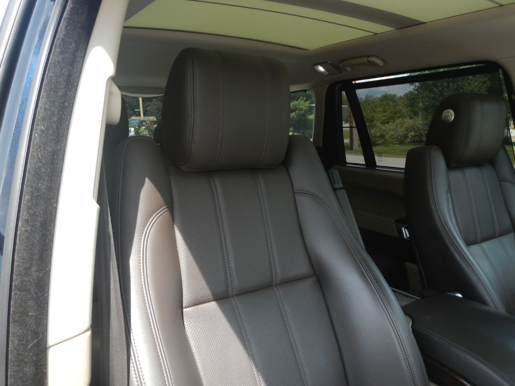 2016 Land Rover Range Rover Image 18