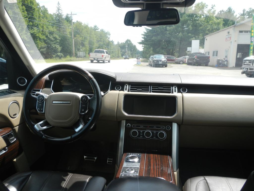 2016 Land Rover Range Rover Image 31