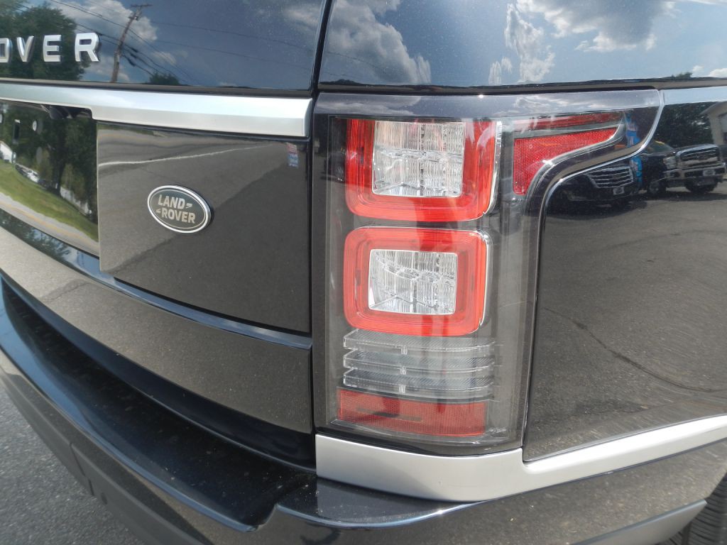 2016 Land Rover Range Rover Image 33