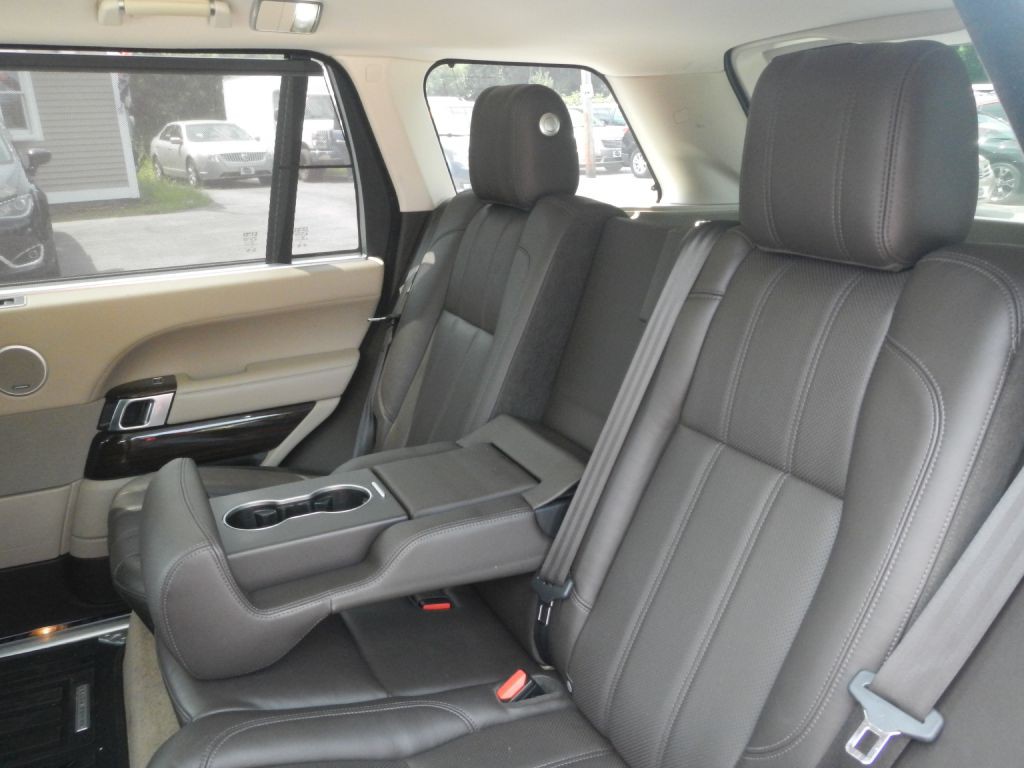 2016 Land Rover Range Rover Image 48