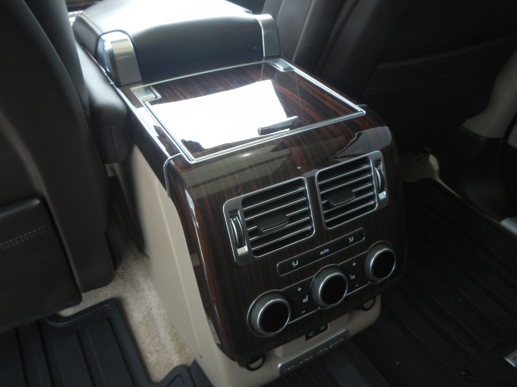 2016 Land Rover Range Rover Image 50