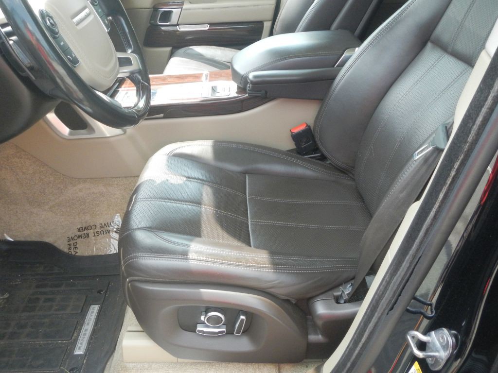 2016 Land Rover Range Rover Image 54