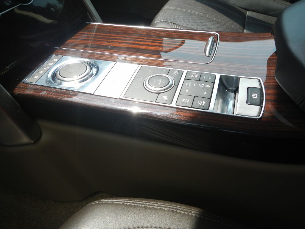 2016 Land Rover Range Rover Image 58