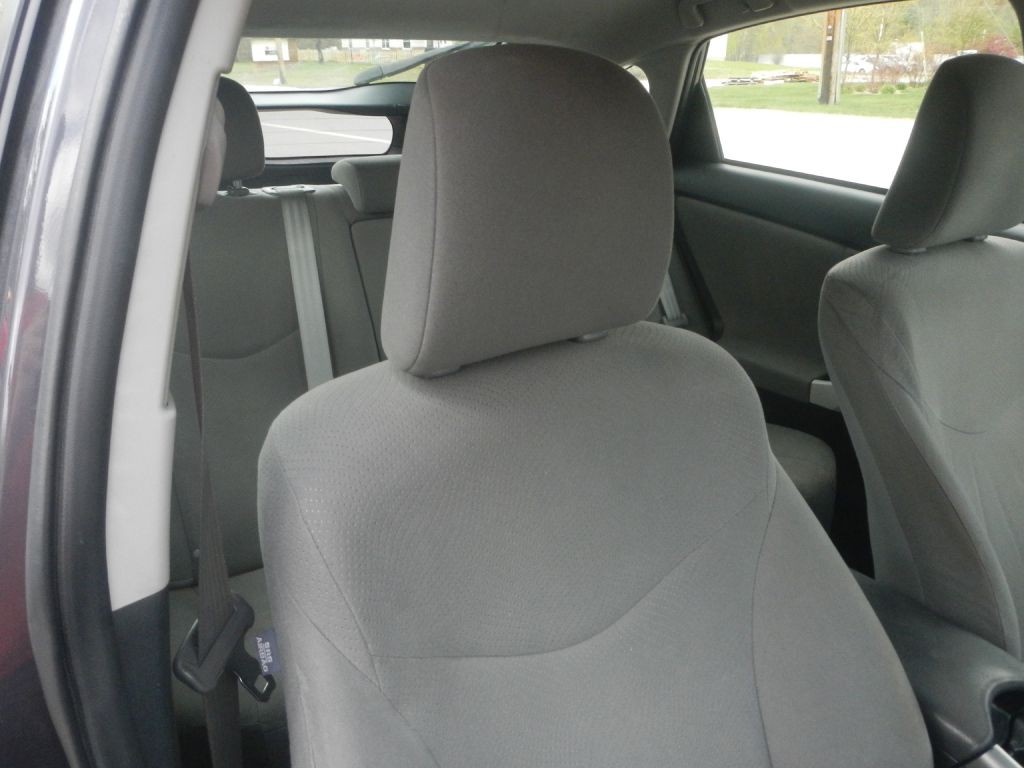 2012 Toyota Prius Image 19