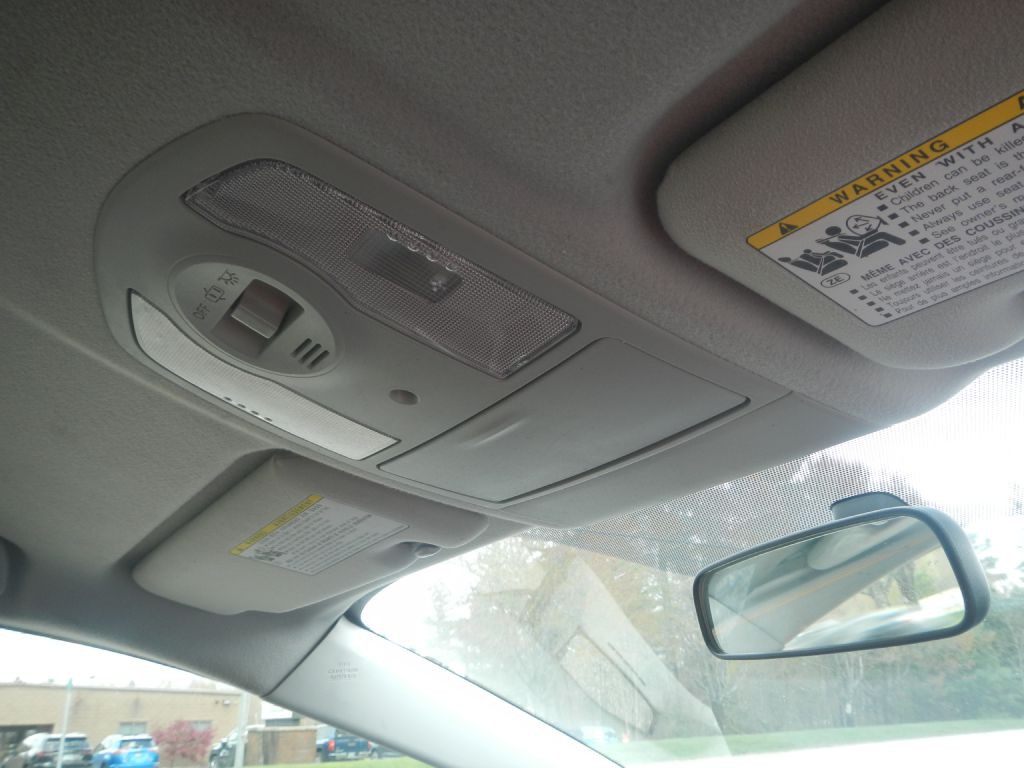 2012 Toyota Prius Image 21