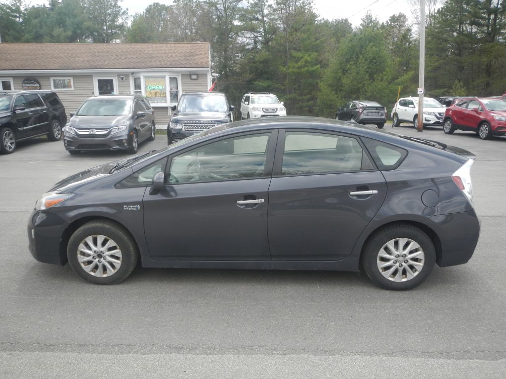 2012 Toyota Prius Image 37