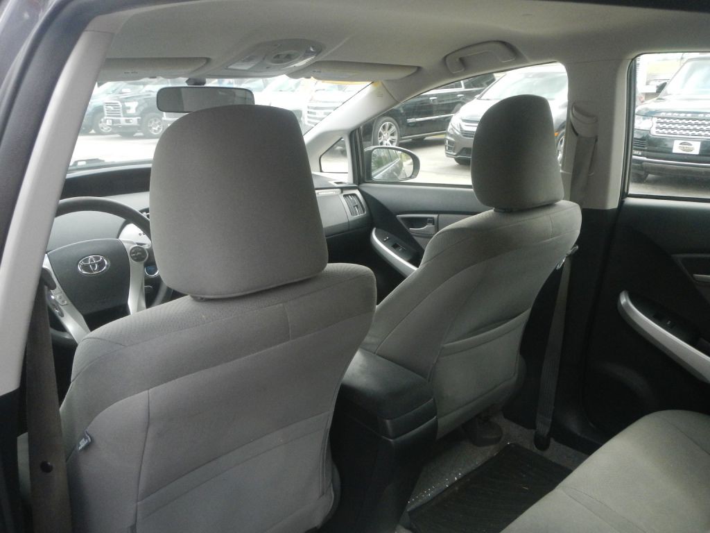 2012 Toyota Prius Image 42