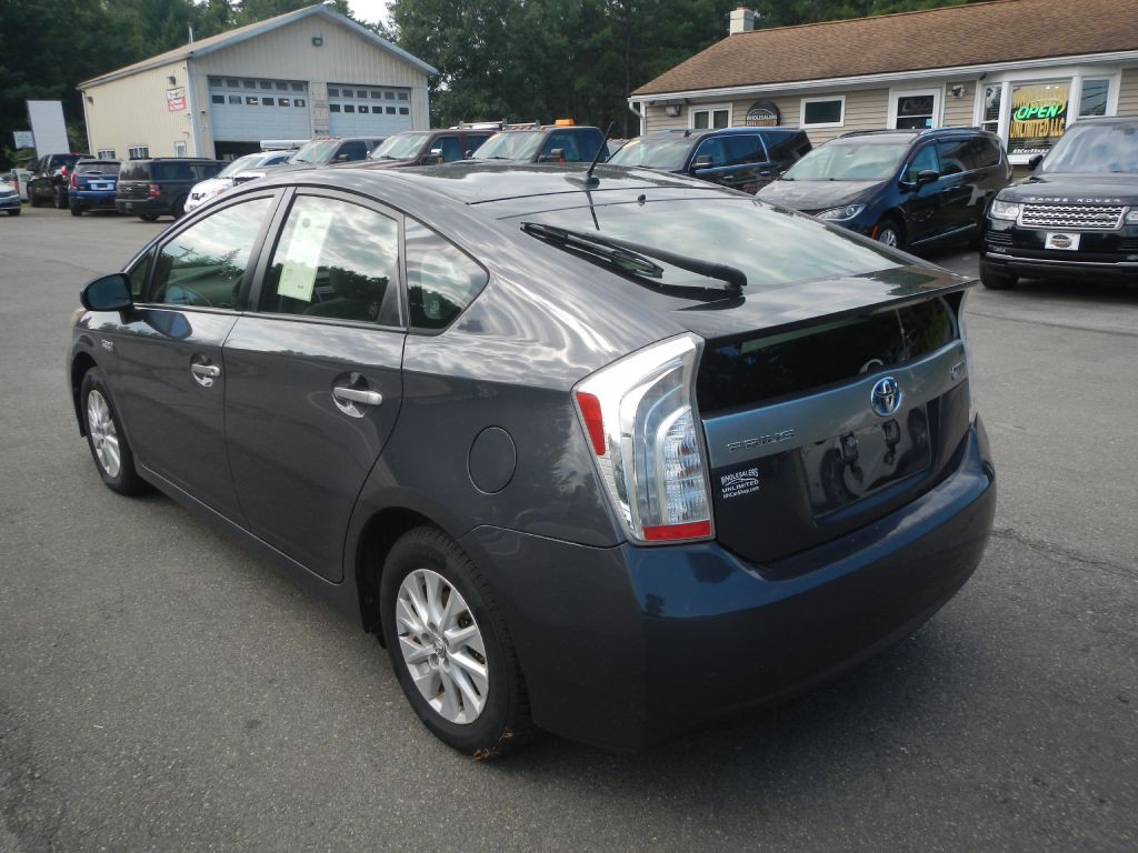 2012 Toyota Prius Image 7