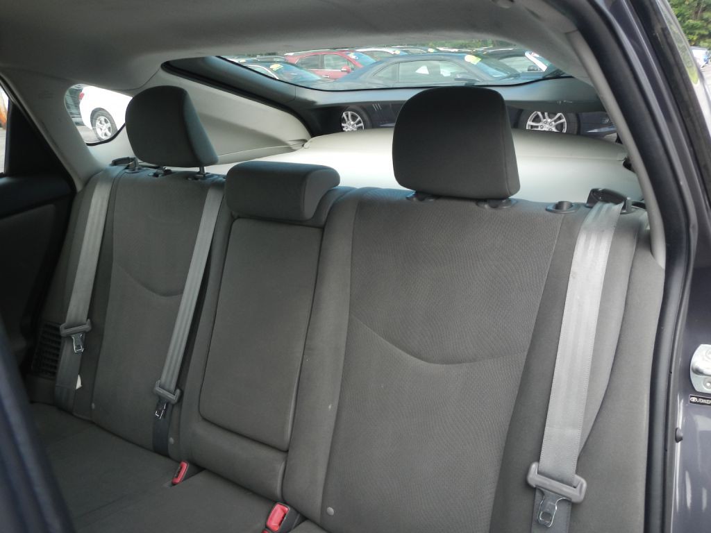 2012 Toyota Prius Image 8