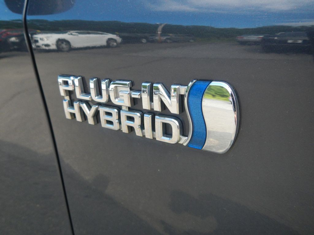 2012 Toyota Prius Image 15