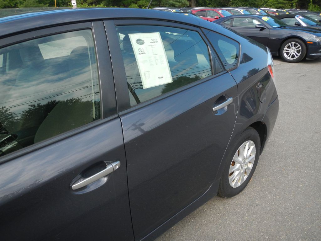2012 Toyota Prius Image 39