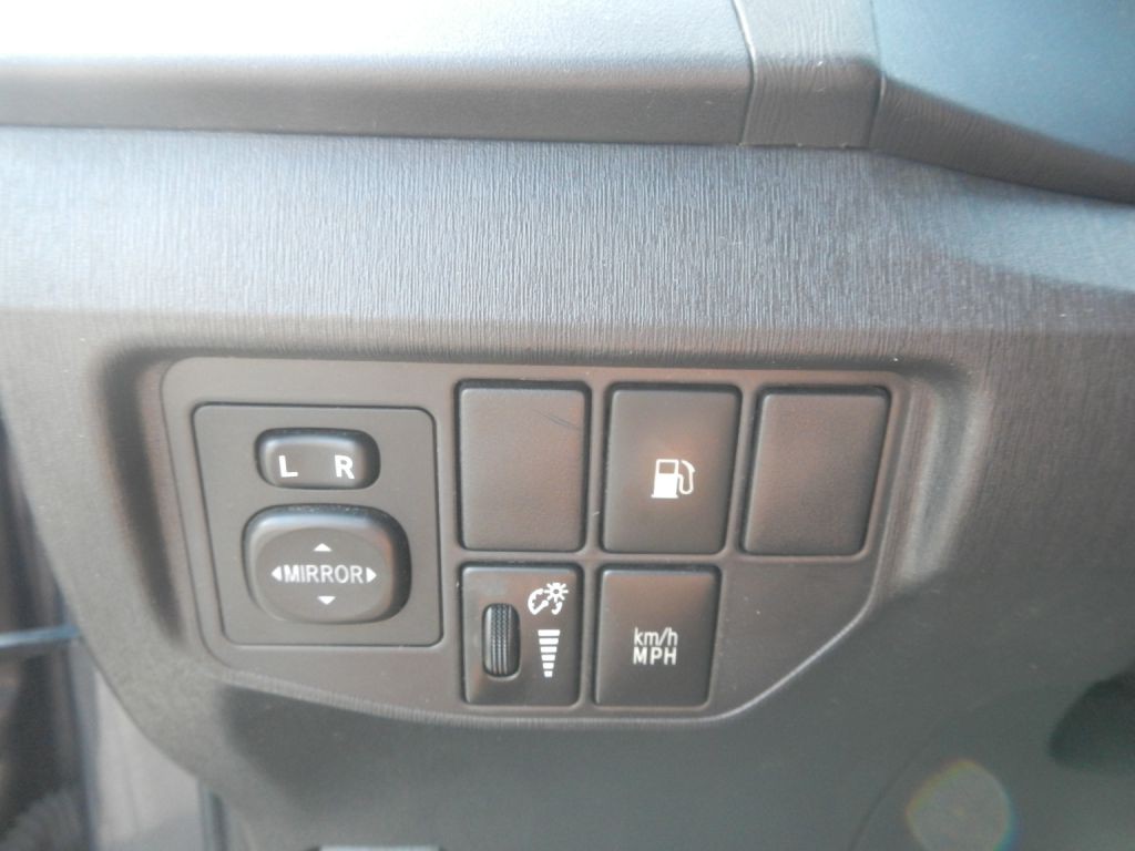 2012 Toyota Prius Image 56