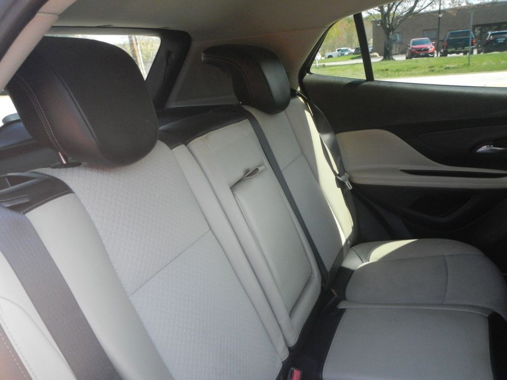 2019 Buick Enclave Image 5