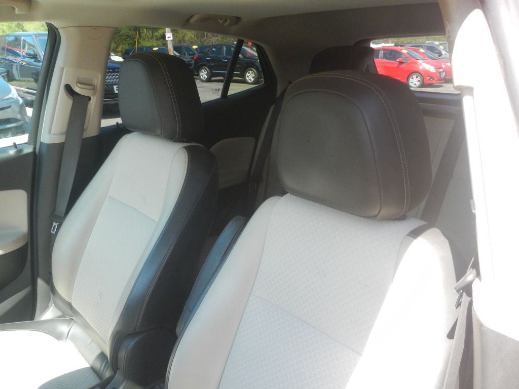 2019 Buick Enclave Image 9