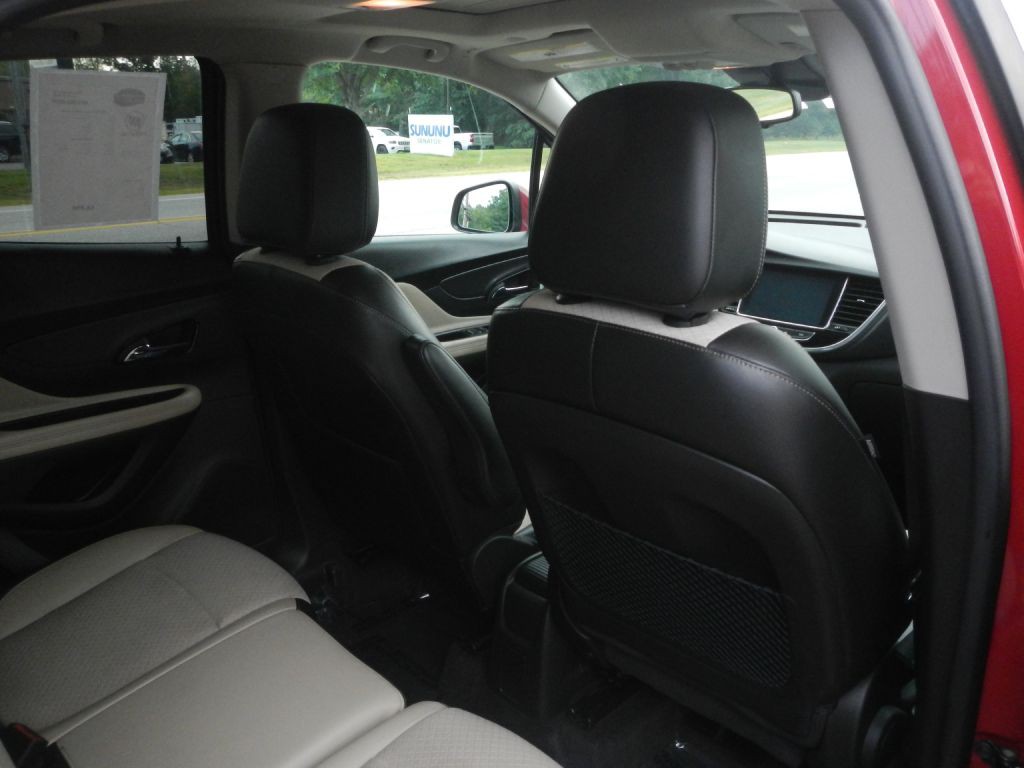 2019 Buick Enclave Image 27