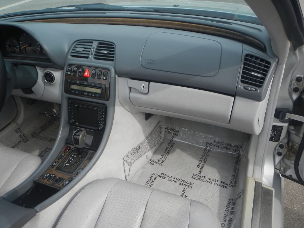 2003 Mercedes-Benz CLK-Class Image 20
