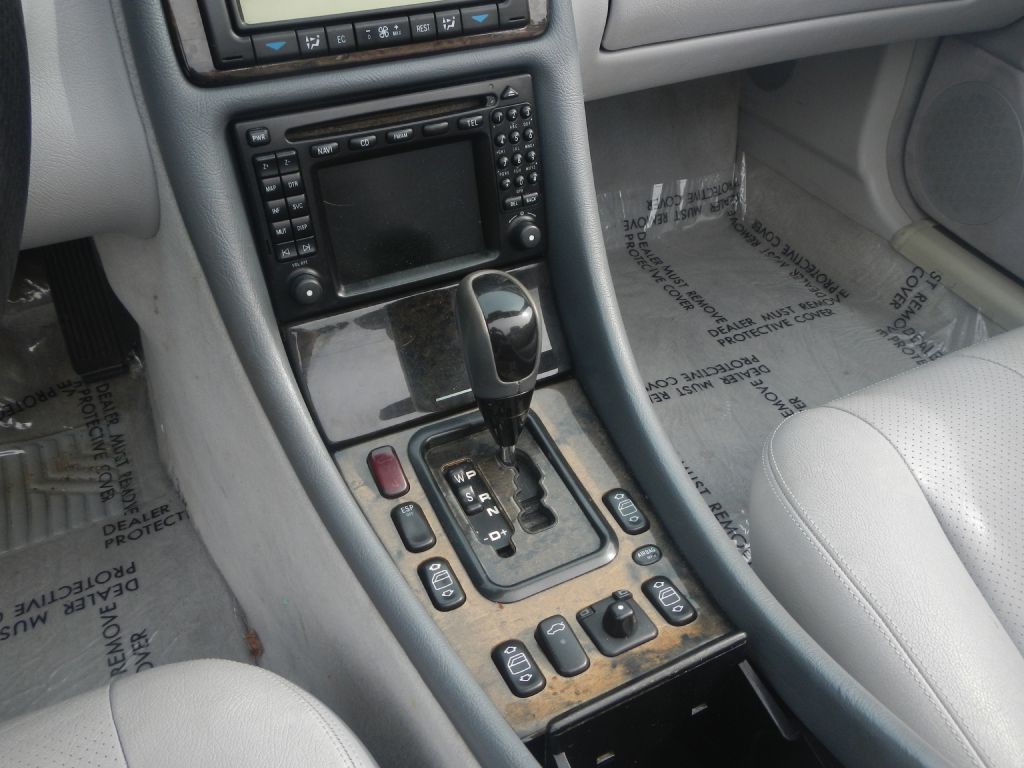 2003 Mercedes-Benz CLK-Class Image 38