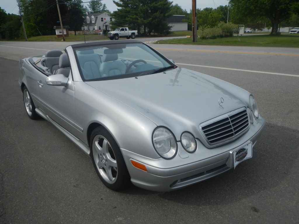 2003 Mercedes-Benz CLK-Class Image 42