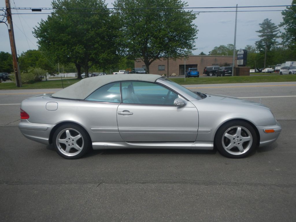 2003 Mercedes-Benz CLK-Class Image 46