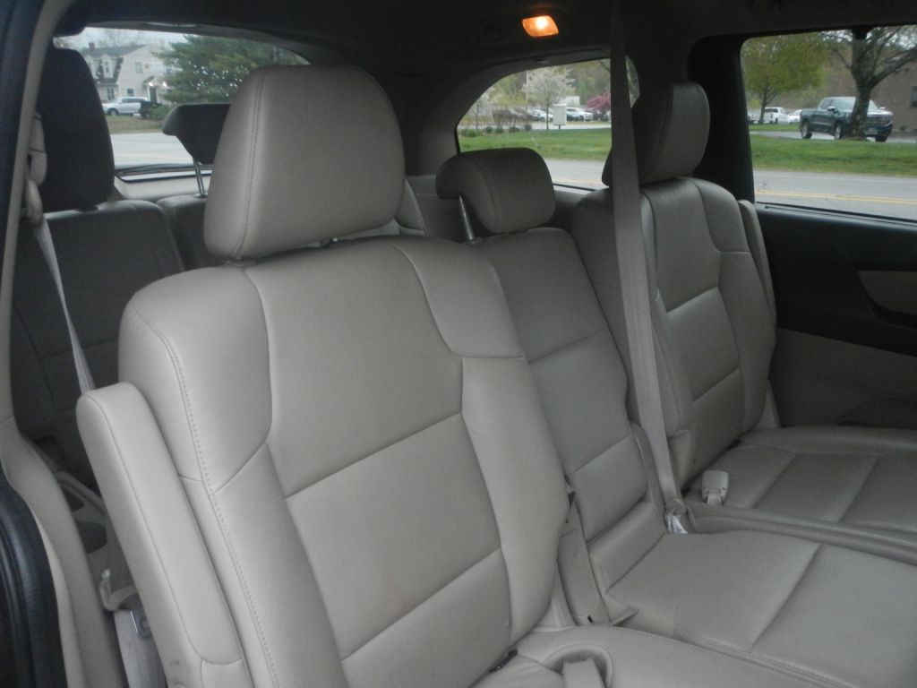 2015 Honda Odyssey Image 23