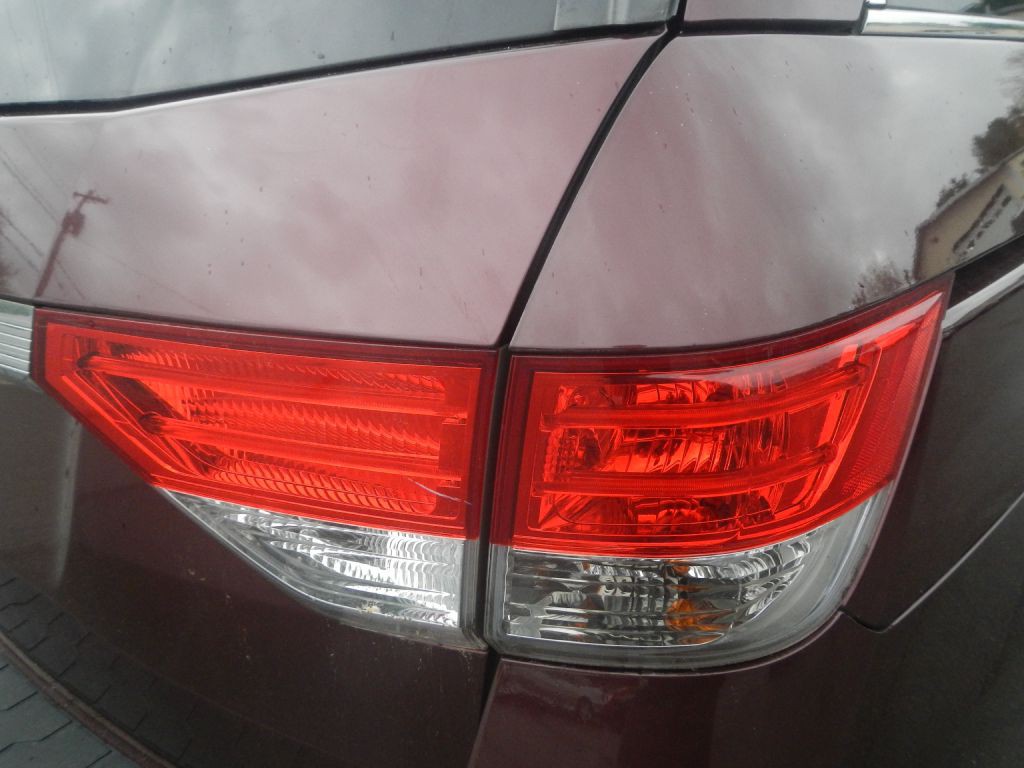 2015 Honda Odyssey Image 31