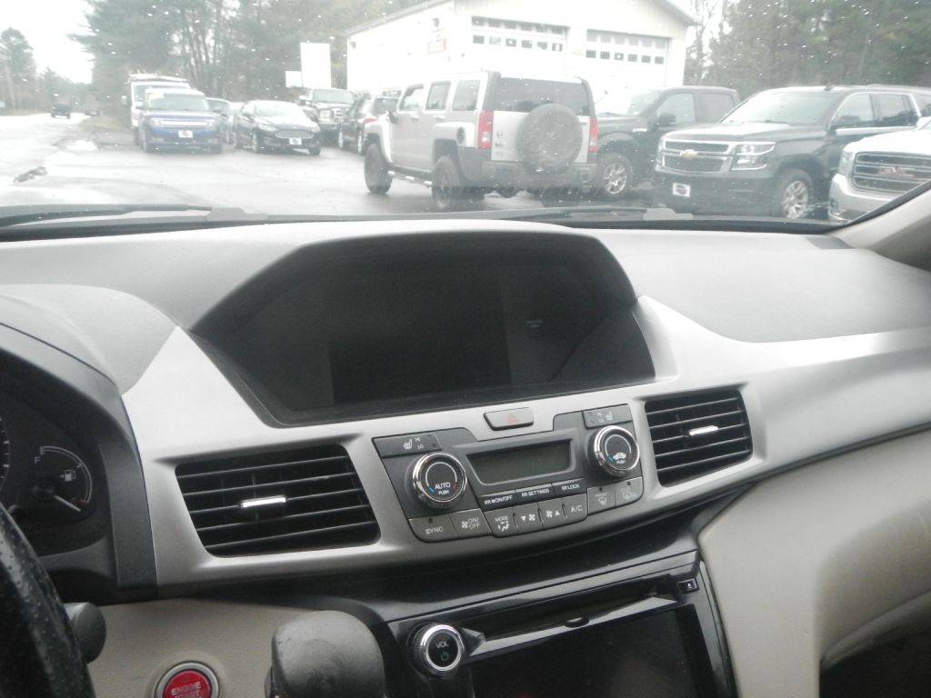 2015 Honda Odyssey Image 47