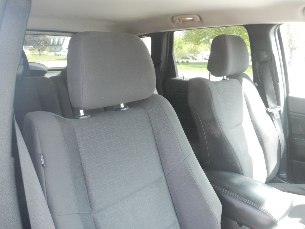 2012 Jeep Grand Cherokee Image 3
