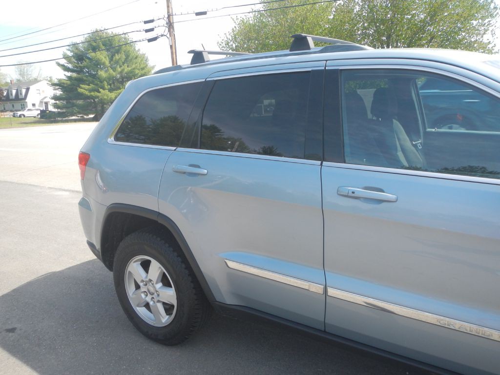 2012 Jeep Grand Cherokee Image 13