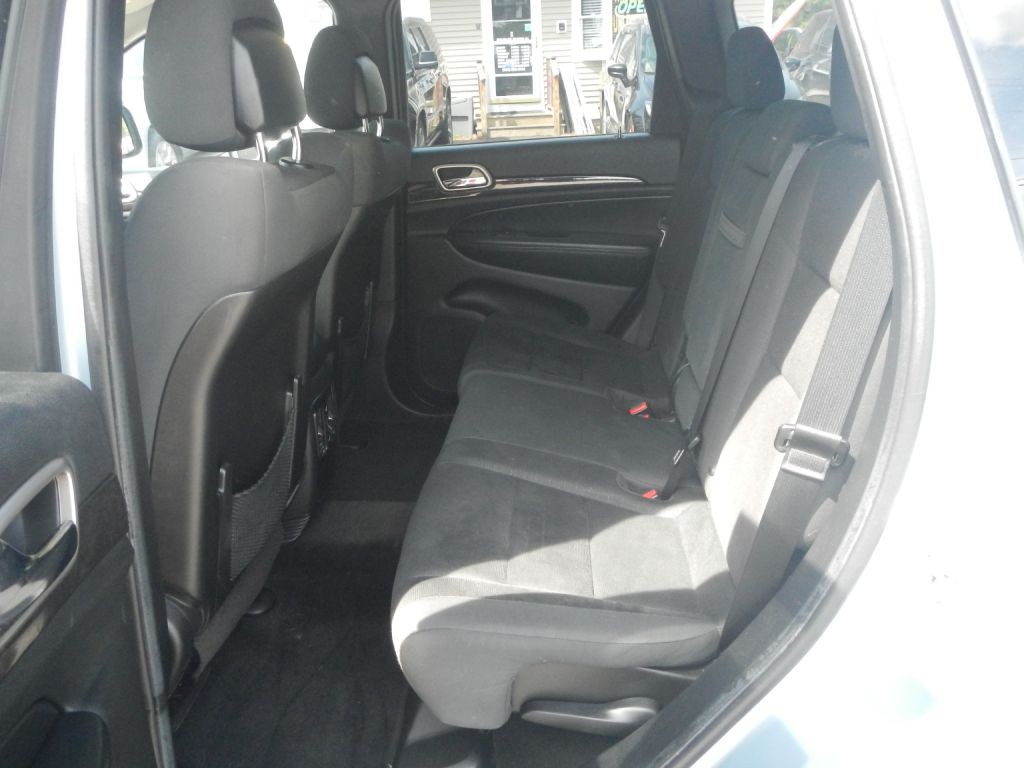 2012 Jeep Grand Cherokee Image 34